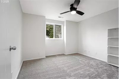 5561 Springwood Ave, Salem, OR 97306 - Photo 24