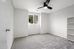 5561 Springwood Ave, Salem, OR 97306 - Photo 24