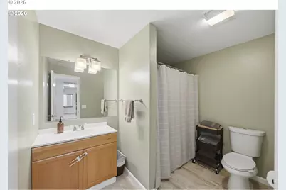 740 H St, Coos Bay, OR 97420 - Photo 32