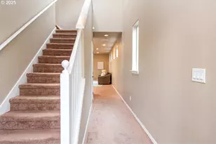 1164 Veronica Ln, Eugene, OR 97404 - Photo 10