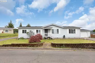 150 Adams Loop, Roseburg, OR 97471 - Photo 2