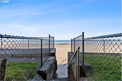 145 NW Inlet Ave #124, Lincoln City, OR 97367 - Photo 20