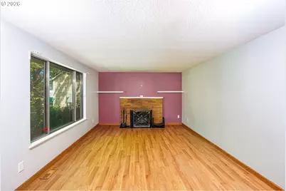 808 SE 156th Pl, Portland, OR 97233 - Photo 4