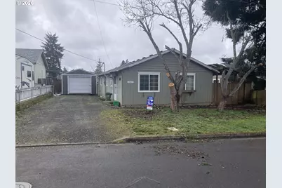 645 S 14th St, Cottage Grove, OR 97424 - Photo 10