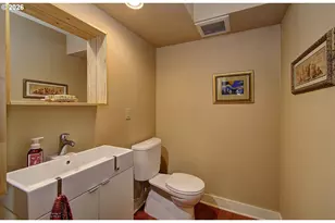 5585 E Evergreen Blvd, Vancouver, WA 98661 - Photo 18