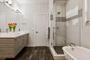 19504 SW Century Dr, Bend, OR 97702 - Photo 28