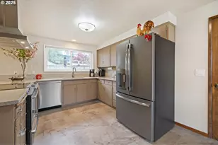 17125 SE Shadow Ct, Milwaukie, OR 97267 - Photo 16
