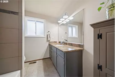 17125 SE Shadow Ct, Milwaukie, OR 97267 - Photo 22