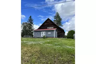 501 S Park St, Carlton, OR 97111 - Photo 16