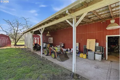 22860 SW Newland Rd, Wilsonville, OR 97070 - Photo 36