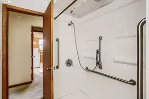 14180 SW 103rd Ave, Tigard, OR 97224 - Photo 22