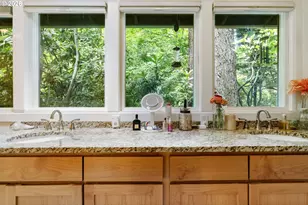 4500 W Burnside Rd, Portland, OR 97210 - Photo 30