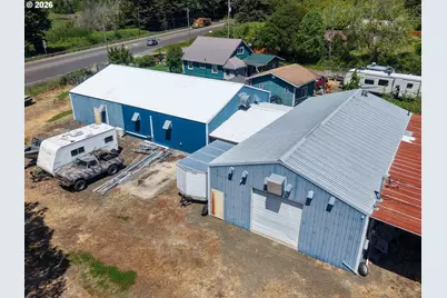 95877 Highway 42, Coos Bay, OR 97420 - Photo 4