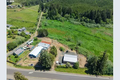 95877 Highway 42, Coos Bay, OR 97420 - Photo 2