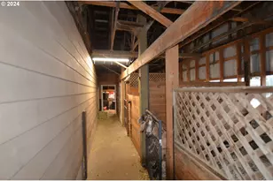60645 NW Cochran Rd, Timber, OR 97144 - Photo 34