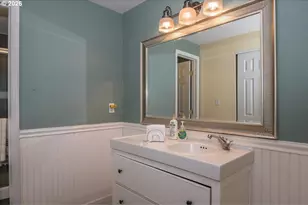 1380 SE Evans Ave, Troutdale, OR 97060 - Photo 20