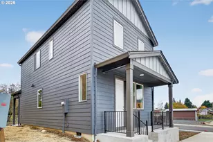 6236 NE 43rd St, Vancouver, WA 98660 - Photo 2