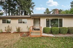 3734 NE 109th Ave, Portland, OR 97220 - Photo 6