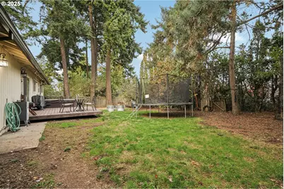 3734 NE 109th Ave, Portland, OR 97220 - Photo 32
