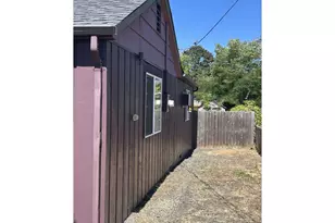 123 W 2nd St, Lowell, OR 97452 - Photo 2