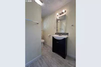 123 W 2nd St, Lowell, OR 97452 - Photo 14