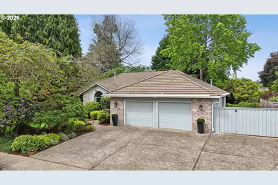 2114 NE 161st Pl, Vancouver, WA 98684 - Photo 2