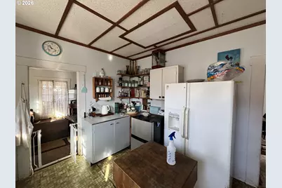 360 4th Ave, Powers, OR 97466 - Photo 10