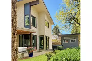 1393 Buck St, West Linn, OR 97068 - Photo 2