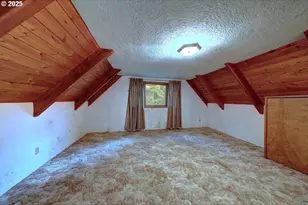 42996 Valley Creek Ln, Astoria, OR 97103 - Photo 24