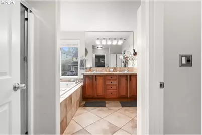 138 N Link Ct, Newberg, OR 97132 - Photo 30