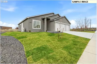 1242 SE Kimber, Hermiston, OR 97838 - Photo 1