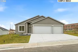 1242 SE Kimber, Hermiston, OR 97838 - Photo 6