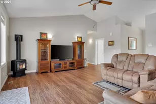 14323 S Graves Rd, Mulino, OR 97042 - Photo 6