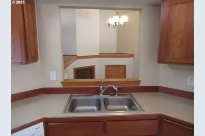 2572 2574 Arroyo Ridge Ct NW, Salem, OR 97304 - Photo 8