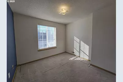 14154 SE Bush St, Portland, OR 97236 - Photo 24