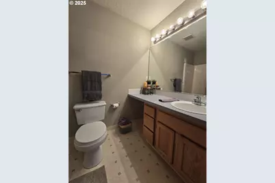 14154 SE Bush St, Portland, OR 97236 - Photo 22