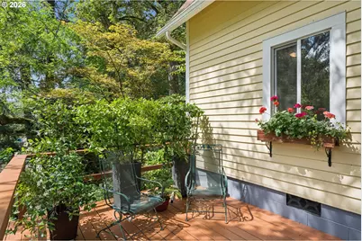 1766 SW Greenway Cir, West Linn, OR 97068 - Photo 38