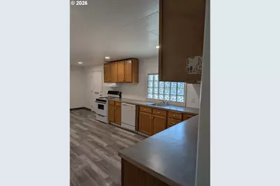 2818 10th St, Baker City, OR 97814 - Photo 4