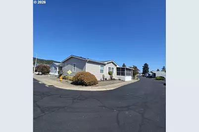 1200 E Central Ave #163, Sutherlin, OR 97479 - Photo 2