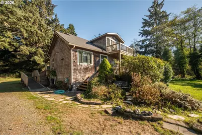 1218 Riverside Dr, Bandon, OR 97411 - Photo 1