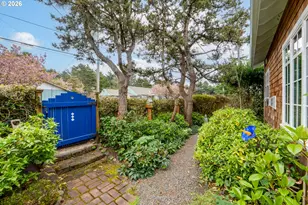 432 S Hemlock St, Cannon Beach, OR 97110 - Photo 2