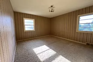 3353 SW Dolph Ct, Portland, OR 97219 - Photo 10