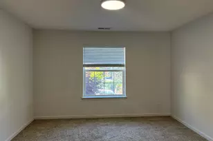 556 N View Dr, Winchester, OR 97495 - Photo 28