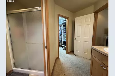 2640 NE Cole Ave, McMinnville, OR 97128 - Photo 20