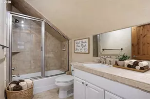 631 Sundance Ridge Ct, Redmond, OR 97756 - Photo 38