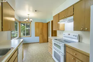 6908 Tennessee Ln, Vancouver, WA 98664 - Photo 8
