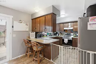 12815 NE 13th Ave, Vancouver, WA 98685 - Photo 10