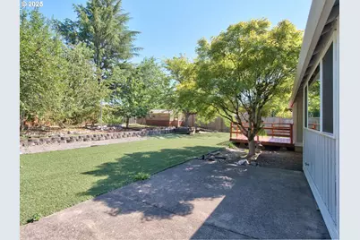 3890 NW 172nd Pl, Beaverton, OR 97006 - Photo 38