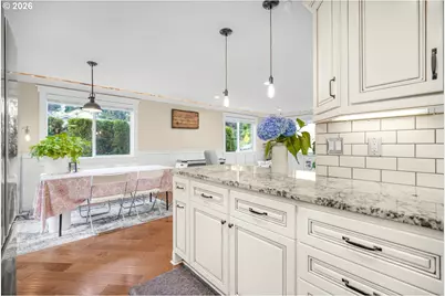 1325 N Garrison Rd, Vancouver, WA 98664 - Photo 16