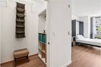 1125 NW 9th Ave #427, Portland, OR 97209 - Photo 16